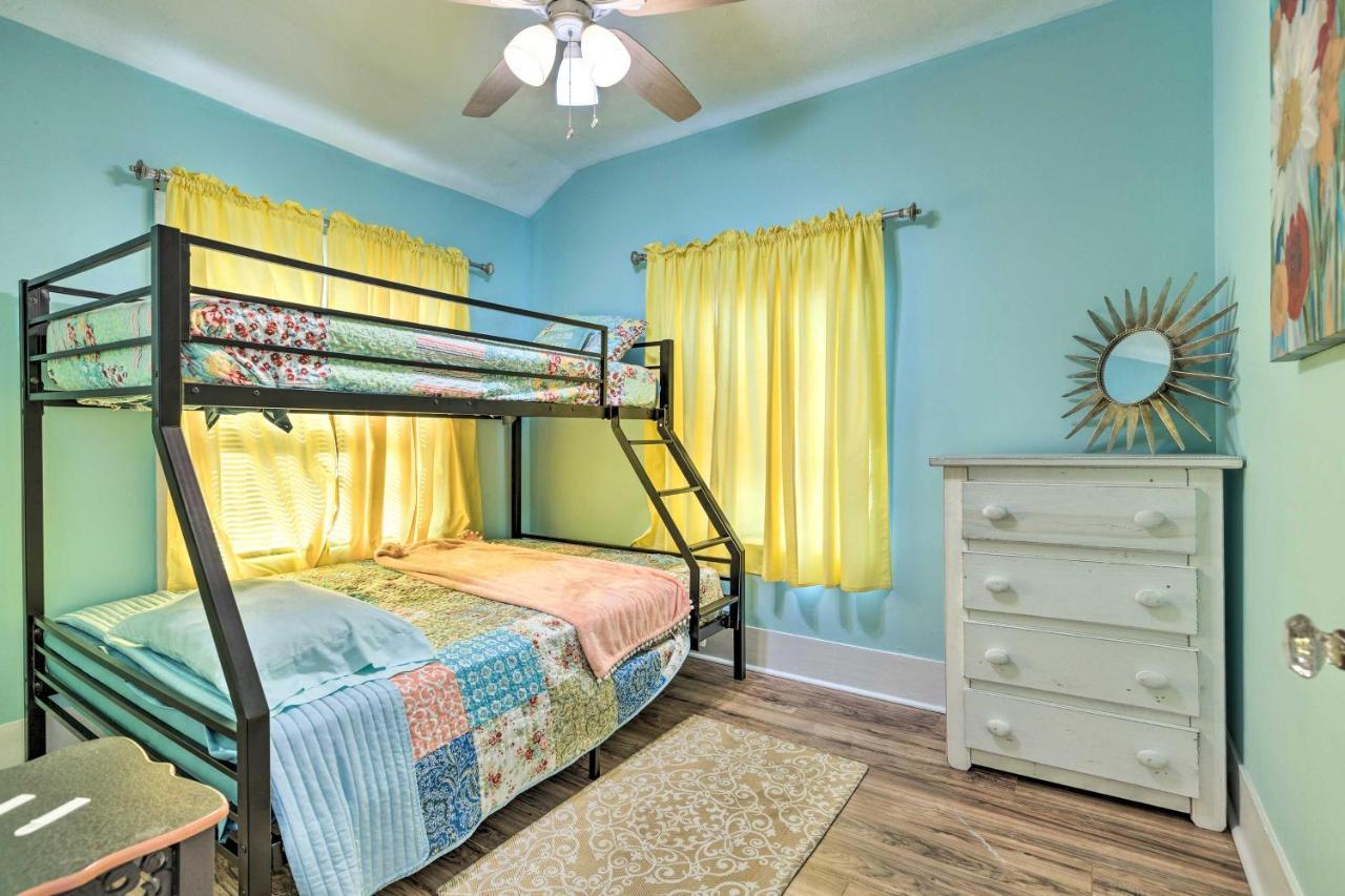 Beachside Getaway - Walk To Gulf, Pier And Casino! Gulfport Exterior foto